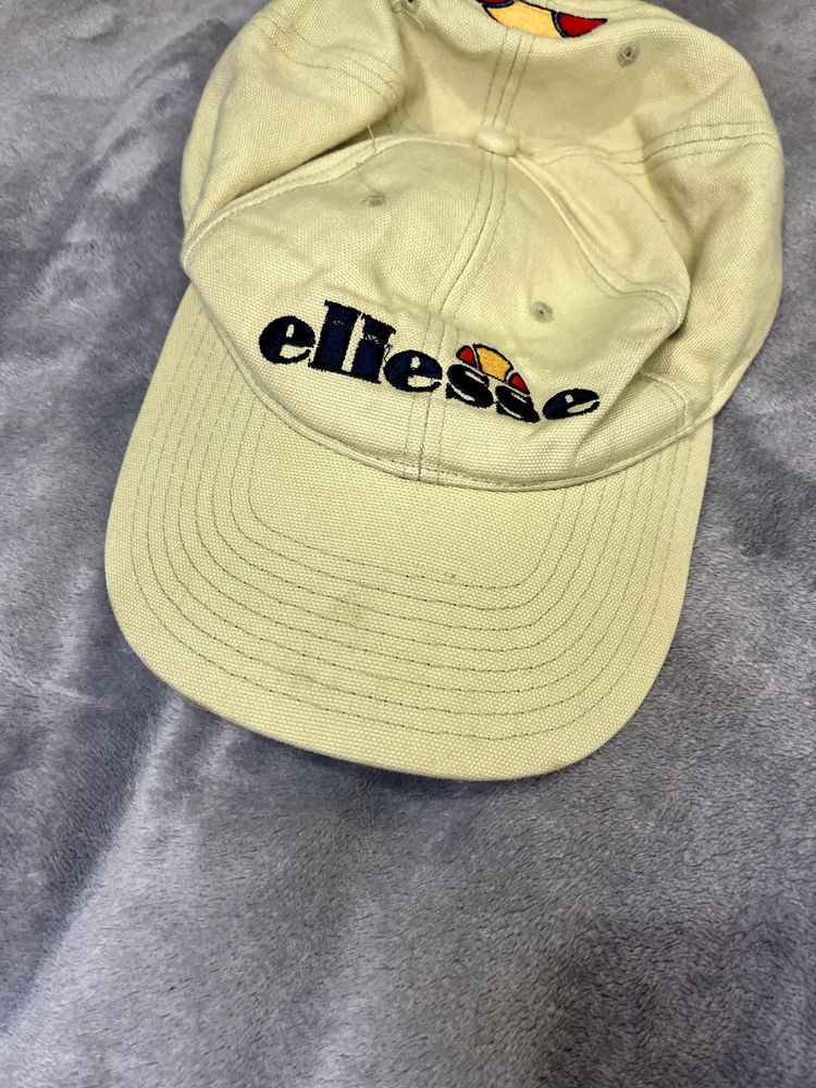 Вінтажна кепка Ellesse.