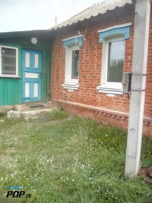 Продам будинок м.Валки.