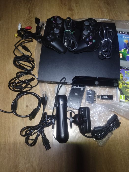 PS3 лімітована модель 2504 та 4 диски