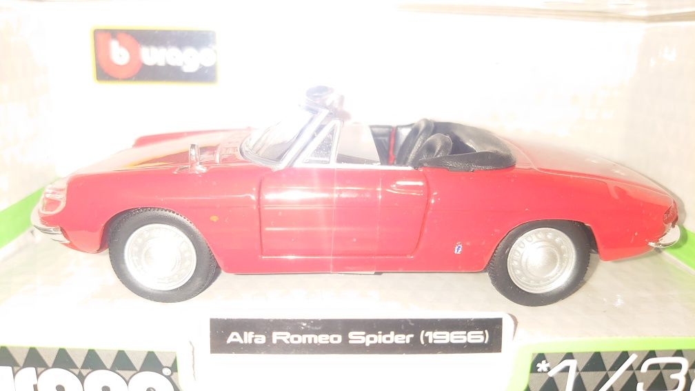 Bburago Alfa Romeo Spider 1:32 Burago