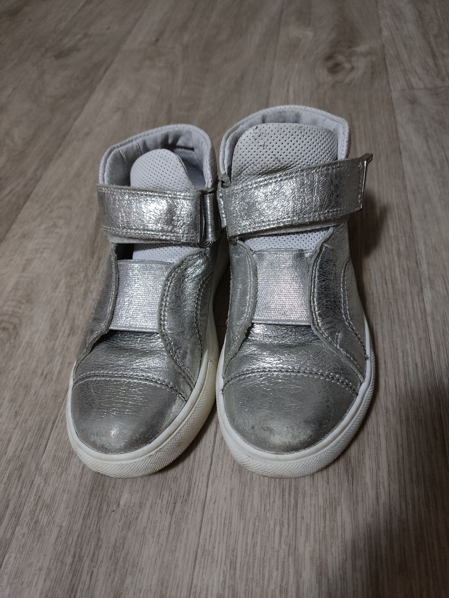 Дитячі шкіряні черевики на дівчинку, ботинки на девочку