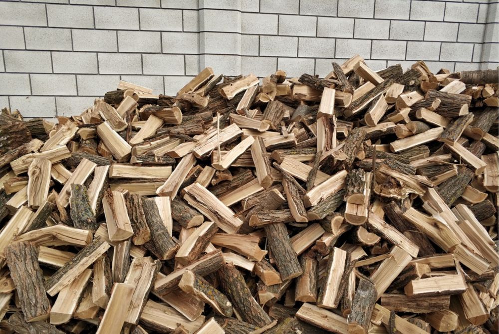 Дрова колотые твердых пород от 1700грн.