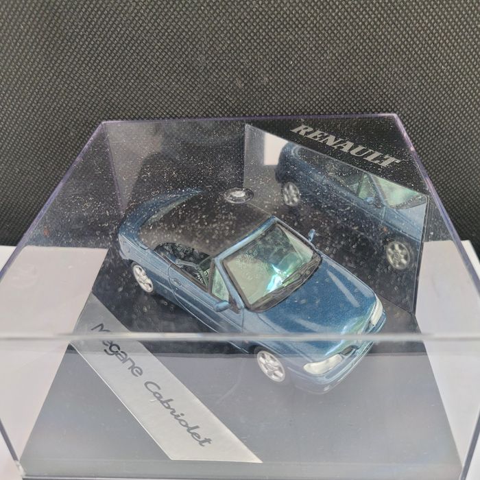 Carro miniatura Renault