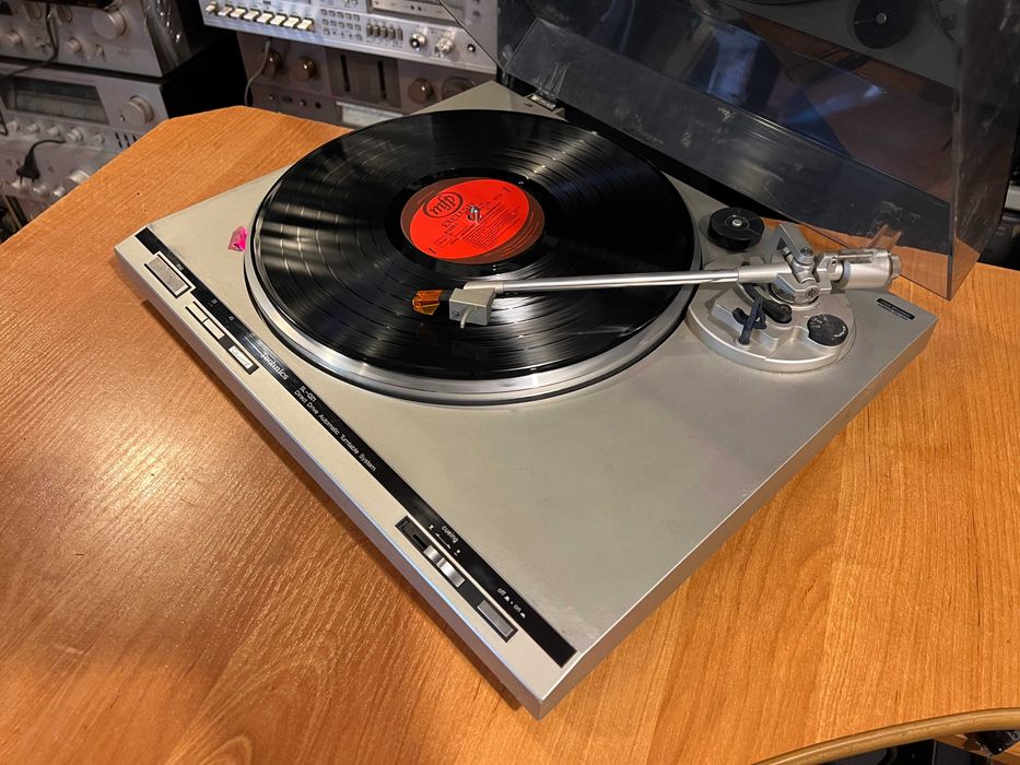 Gramofon Technics SL-Q21 Audio Room
