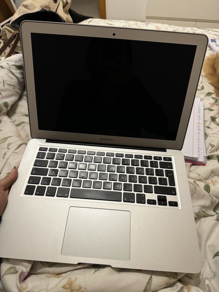 Macbook air 2017 13’3