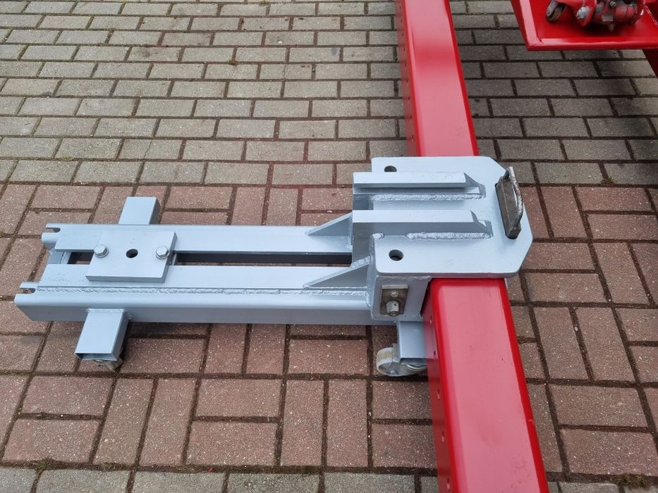 Rama blacharska plyta UNICAR MAXI BENCH plus przystawki