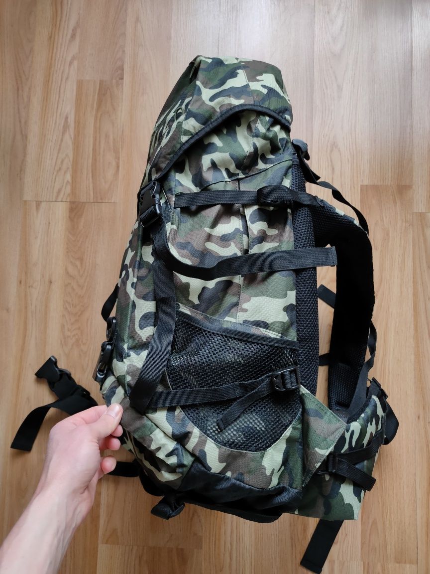 Туристичний рюкзак Trespass military backpack 60L