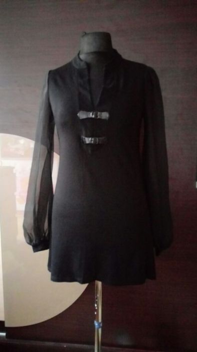 Elegancka czarna sukienka tuilowy rękaw S