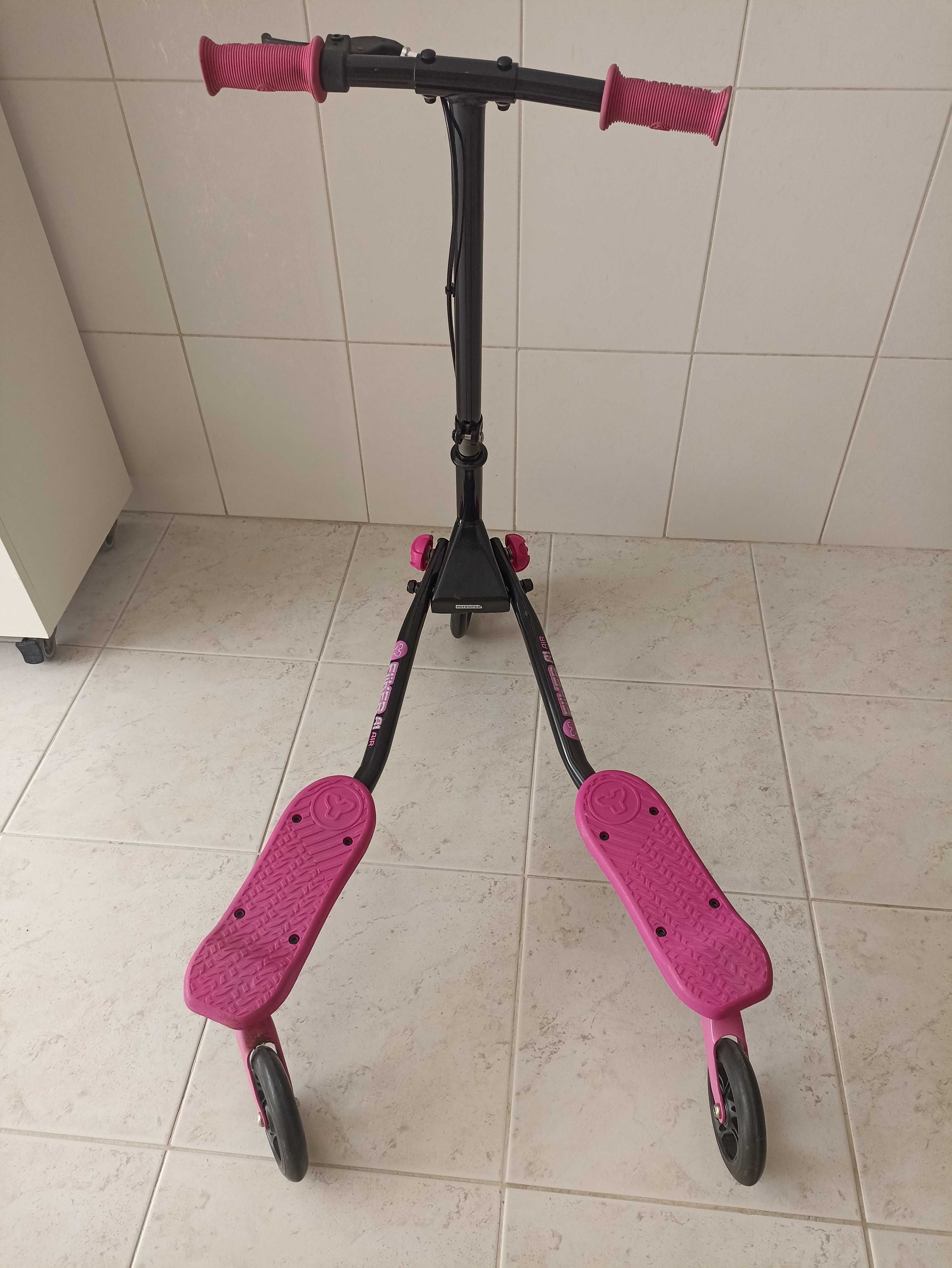 Trotinete de 3 rodas cor de rosa Fliker A1