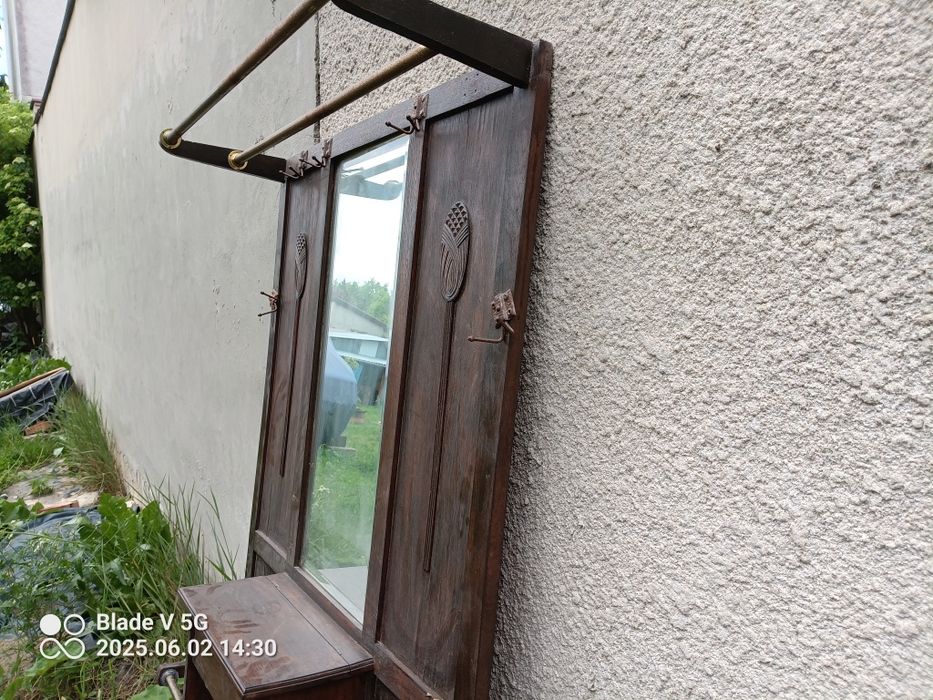 Toaletka antyk z lustrem