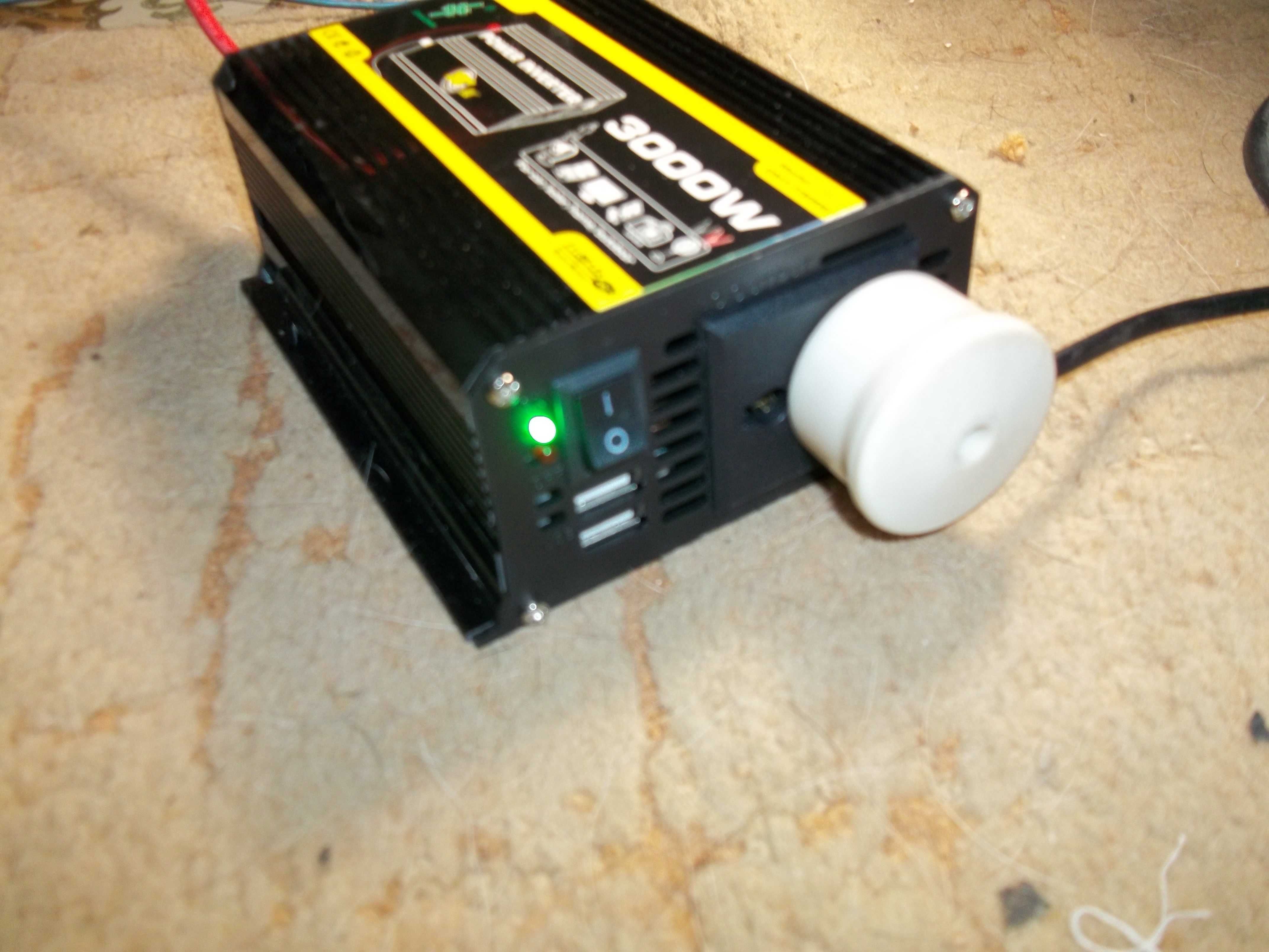 инвертор 3000 w (новый 12 в 220 вольт