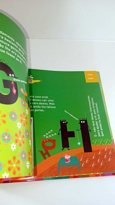 O H que perdeu uma perna