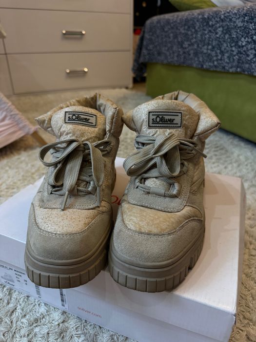 Жіноче взуття 39 розмір зима