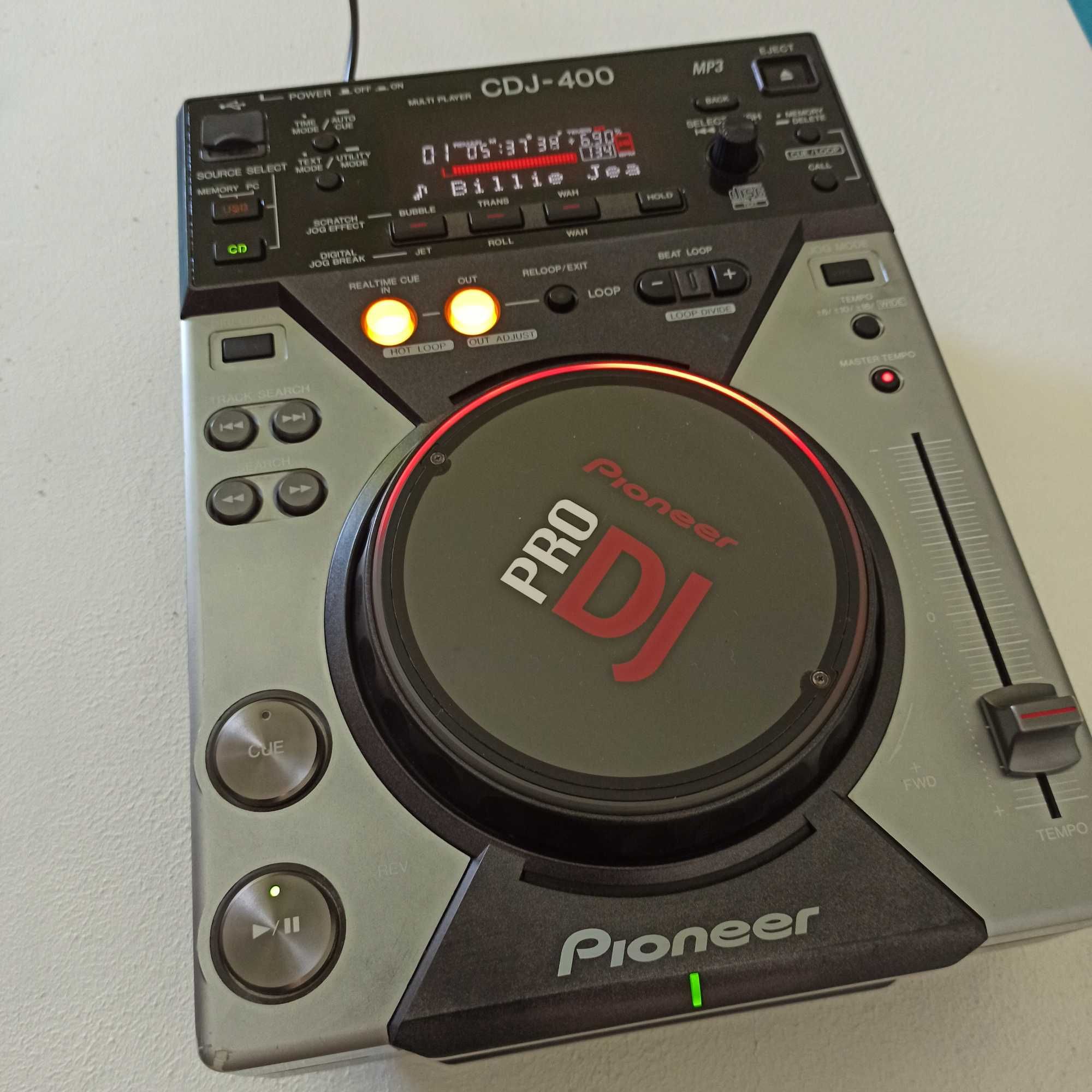 Pioneer CDJ 400 + Denon DNS 1000 + Vestax VMC 004 XLU em bom estado