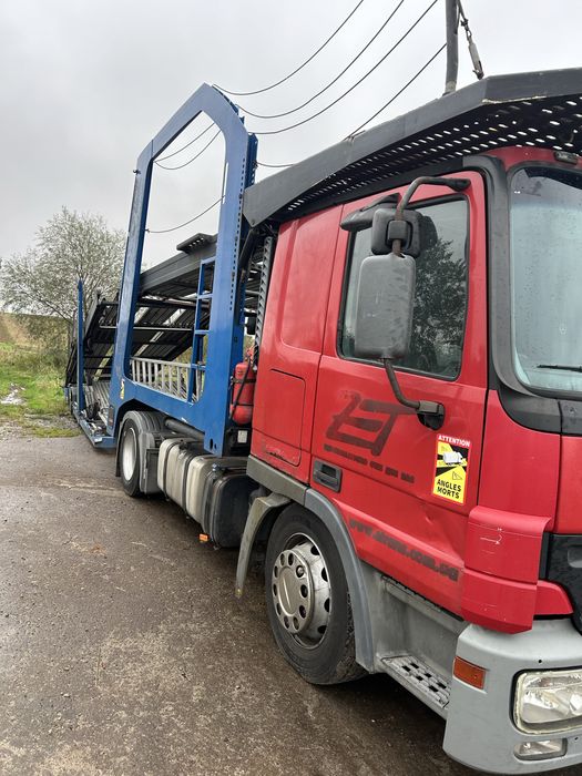 Mercedes-benz з пречіпом Lohr