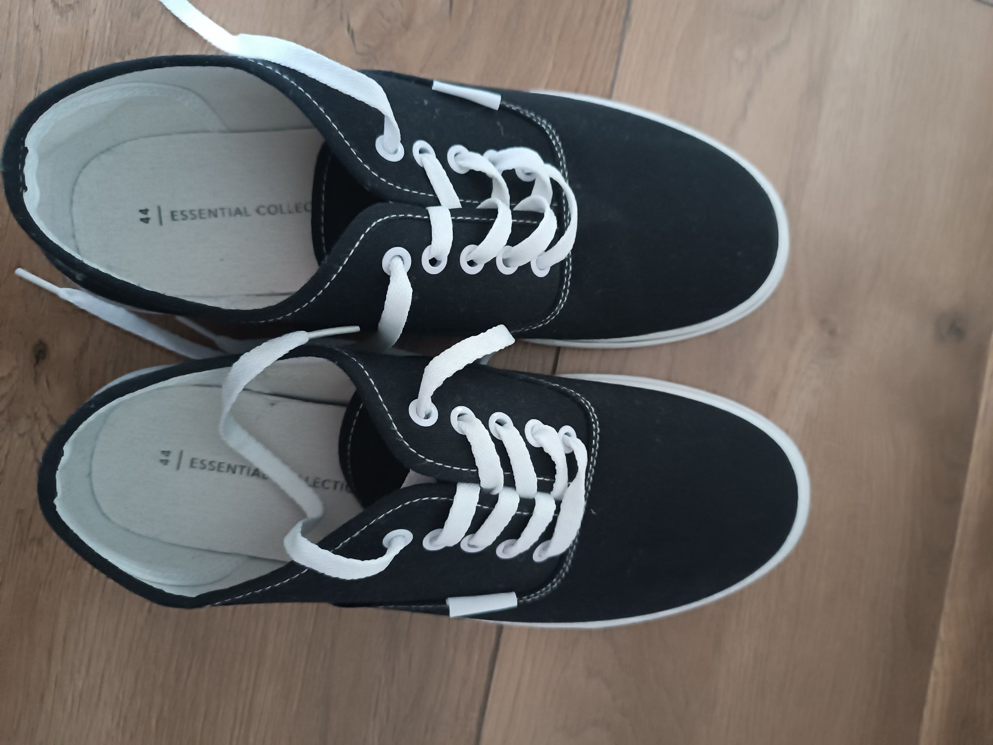 Nowe buty tenisówki męskie młodzieżowe 44 wkładka 28