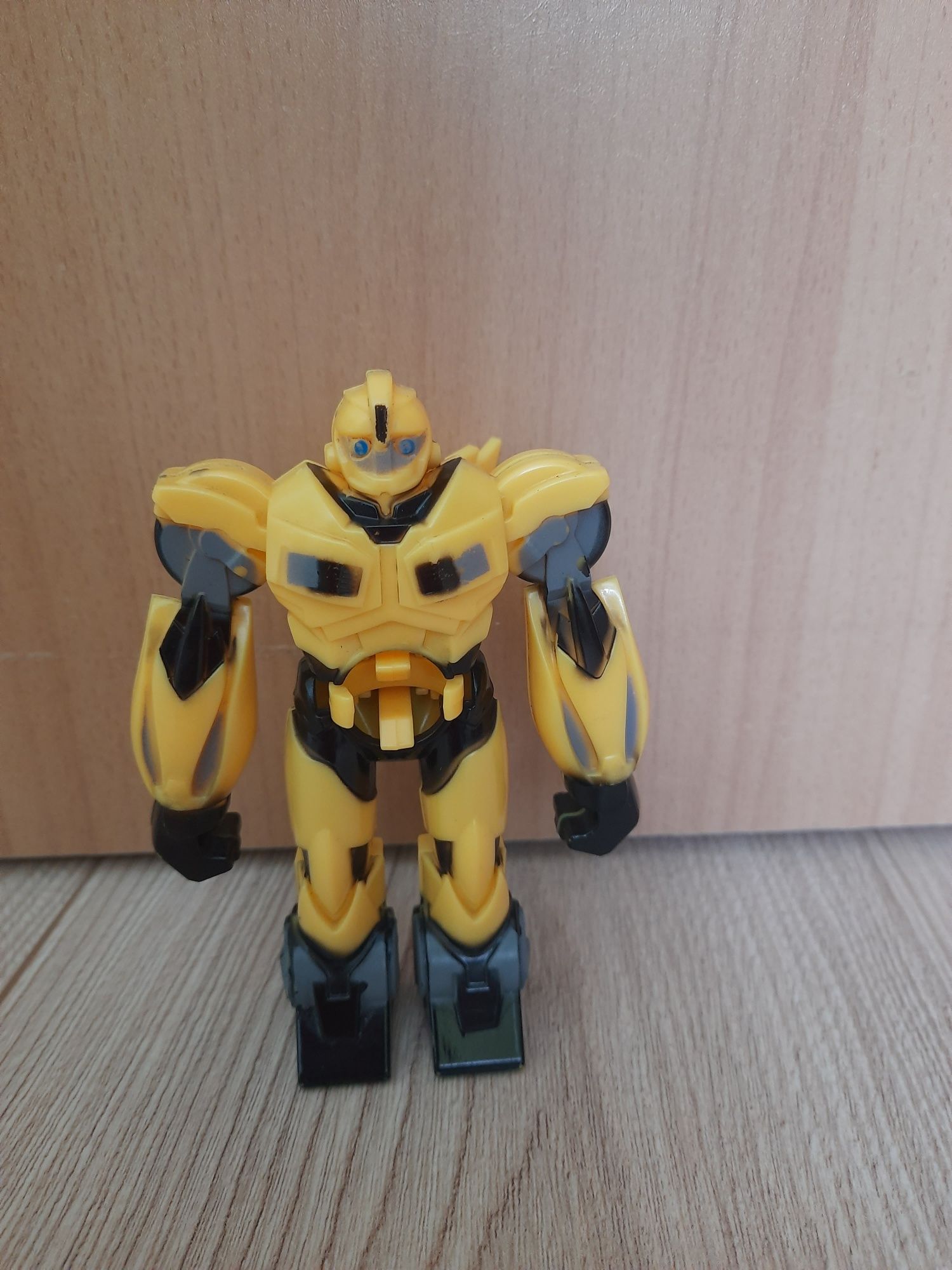 Robot Bumblebee-robot