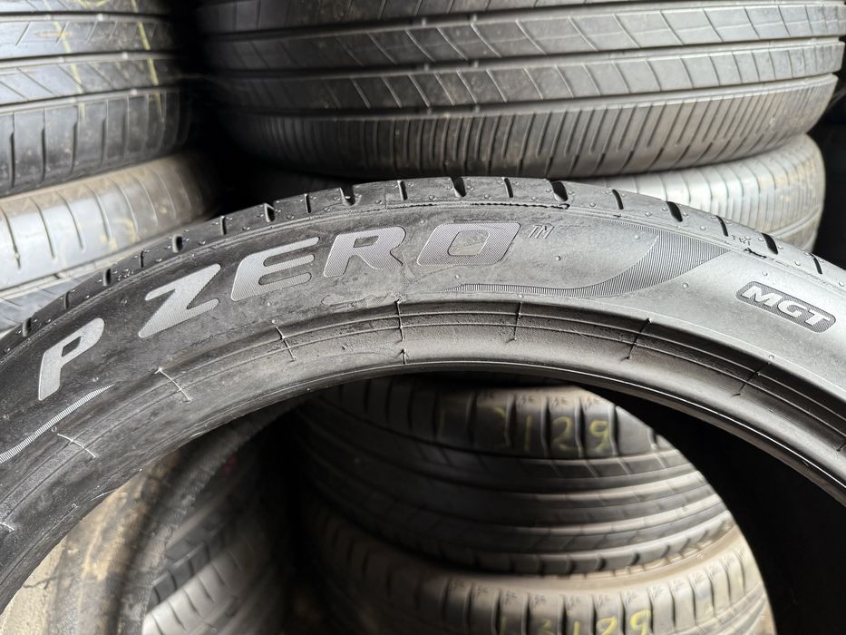 Літні шини 295/35 R21 Pirelli PZero MGT 2шт. 90% 2022