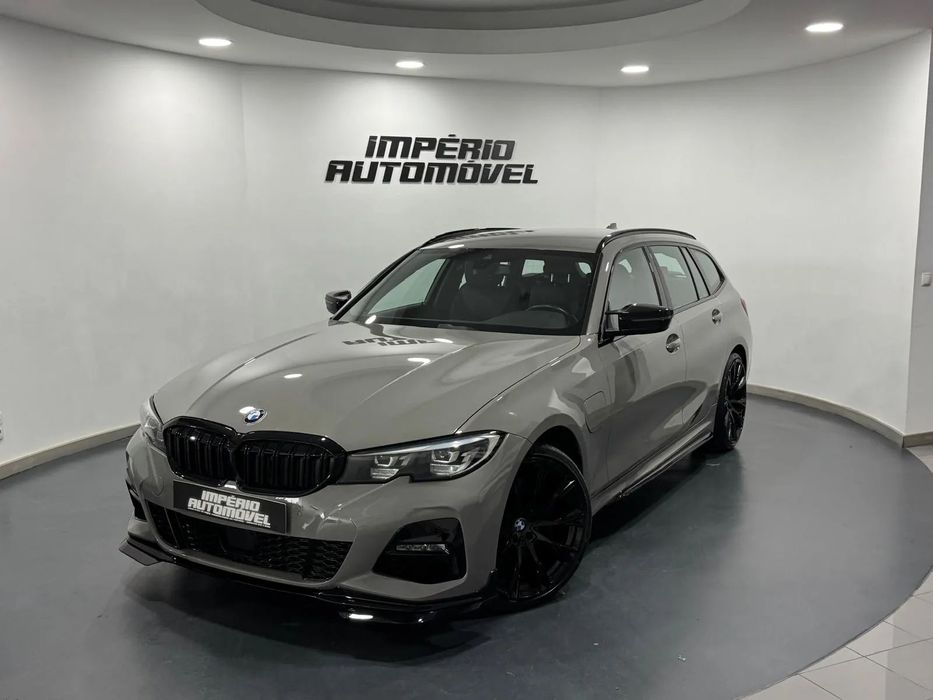 BMW 330 e Touring Pack M Auto