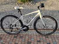 Rower Alu. TREK 7.4 / Koła 28"/rama 17"/DEORE 3x9/FITNESS