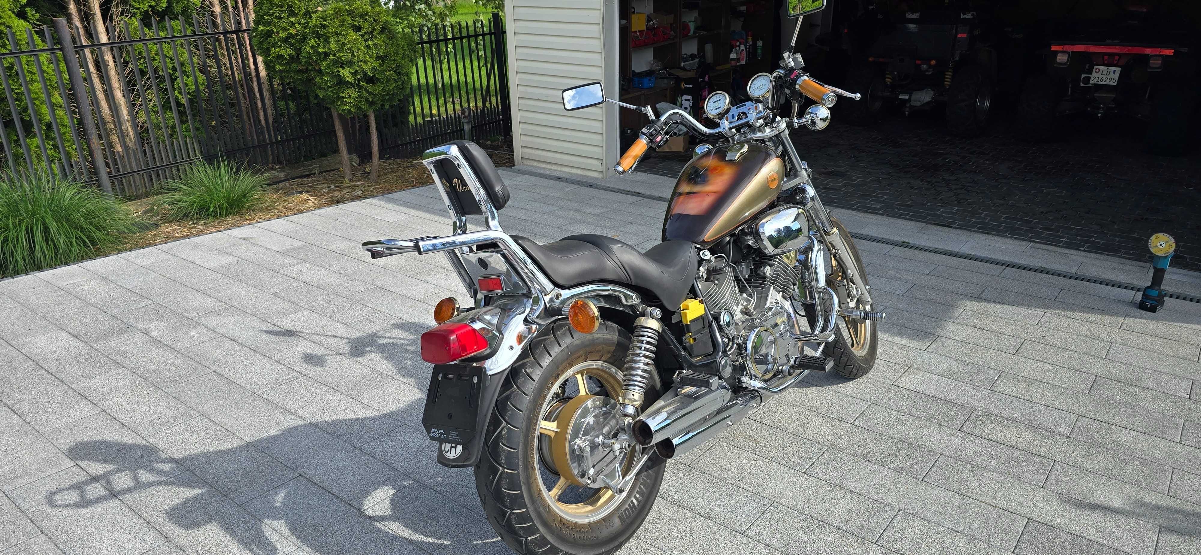Motocykl Yamaha XV 1000
