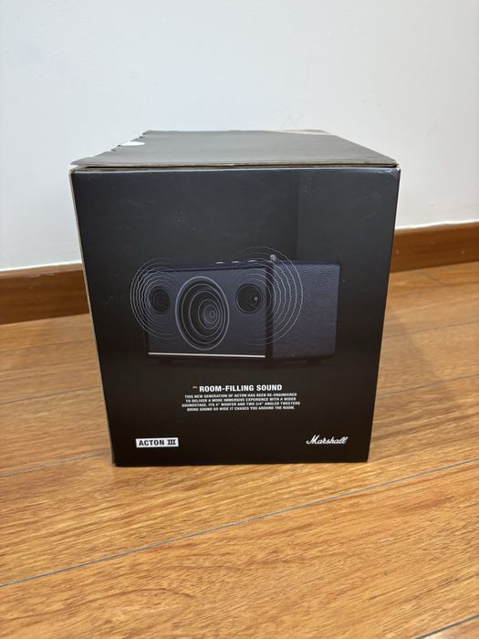 Coluna Marshall Acton III Bluetooth Preta
