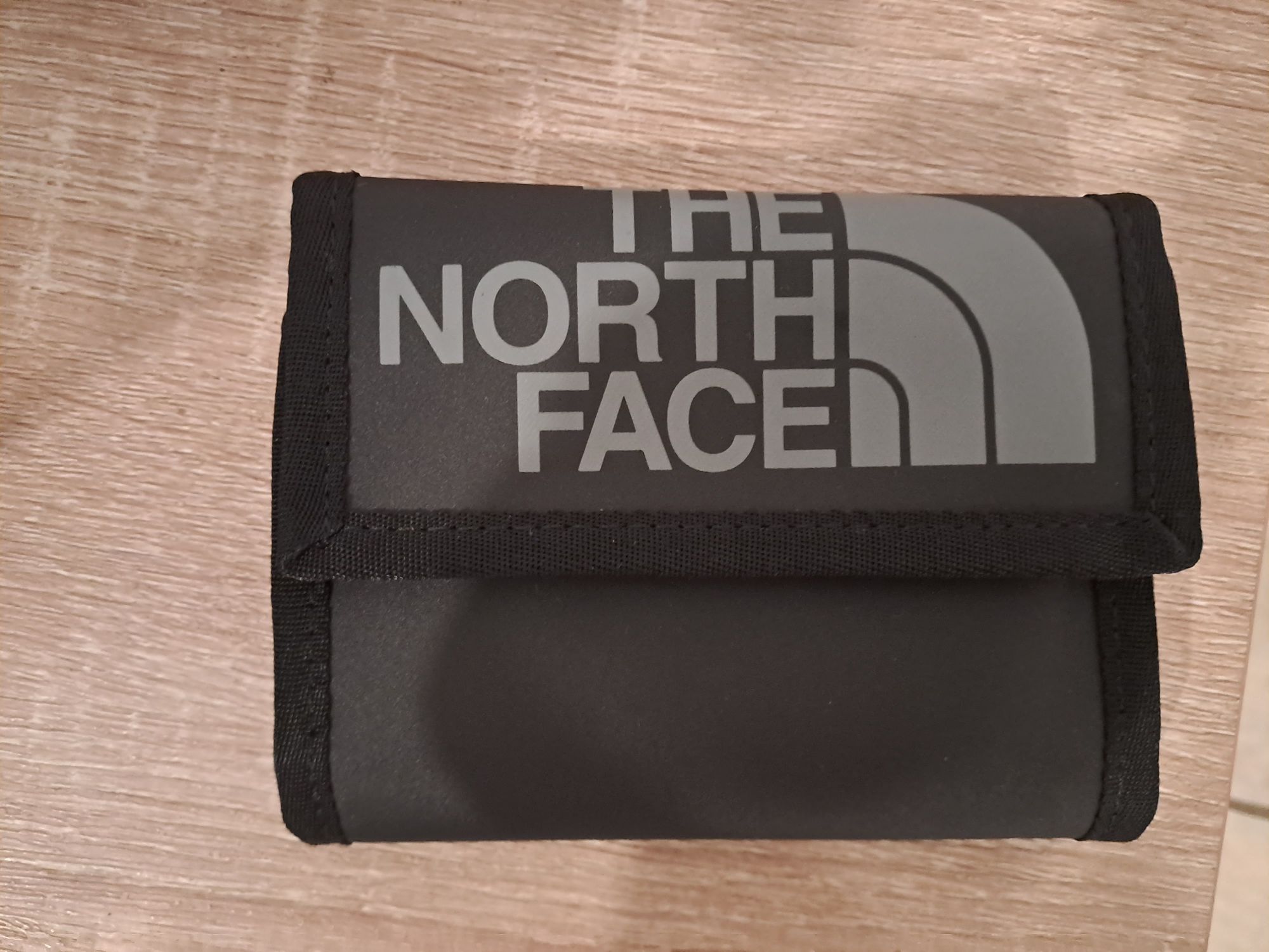 Carteira The north face nova