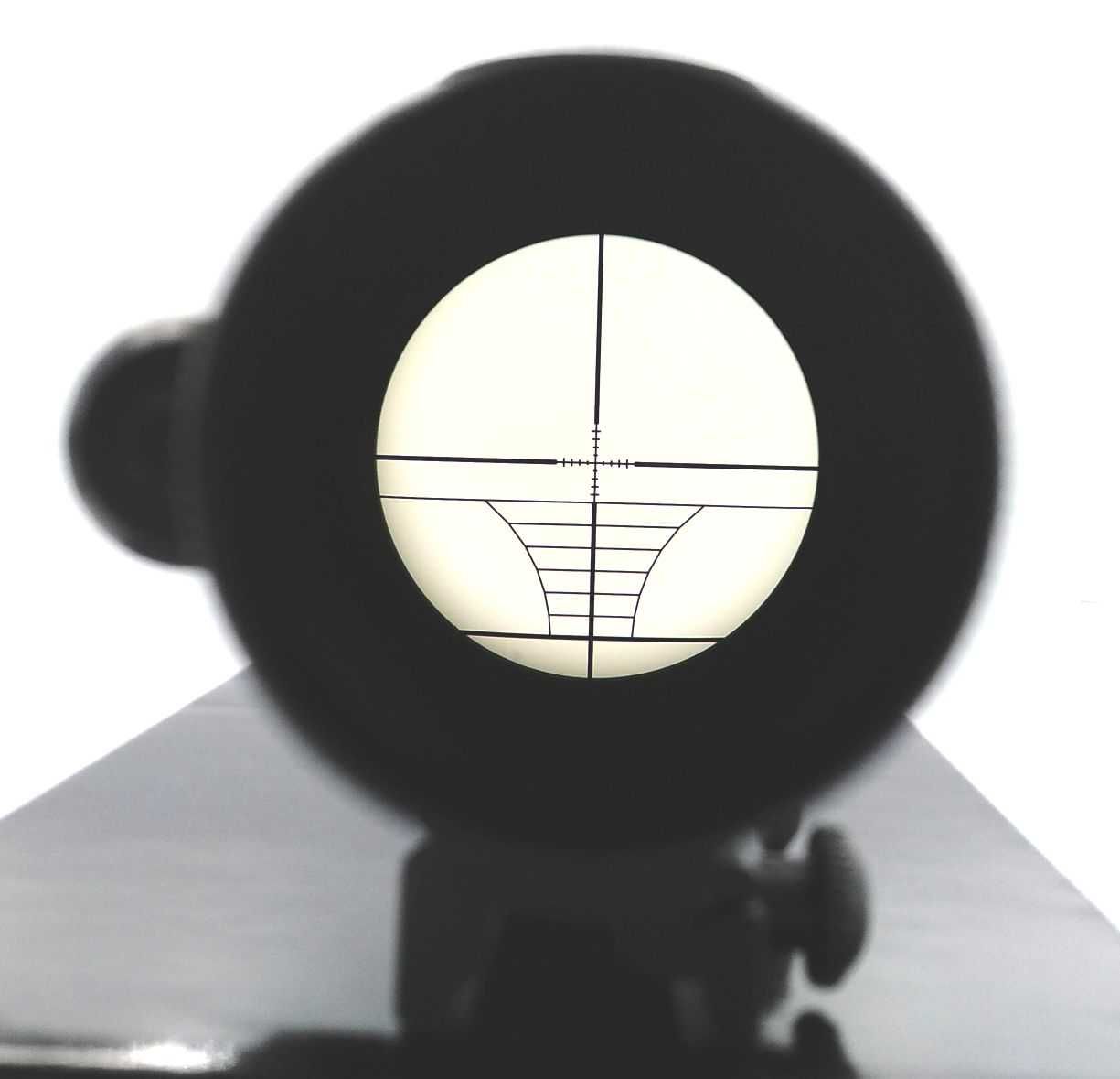 Luneta celownicza pryzmatyczna  4x30 + laser - nowa marka KotCzarny