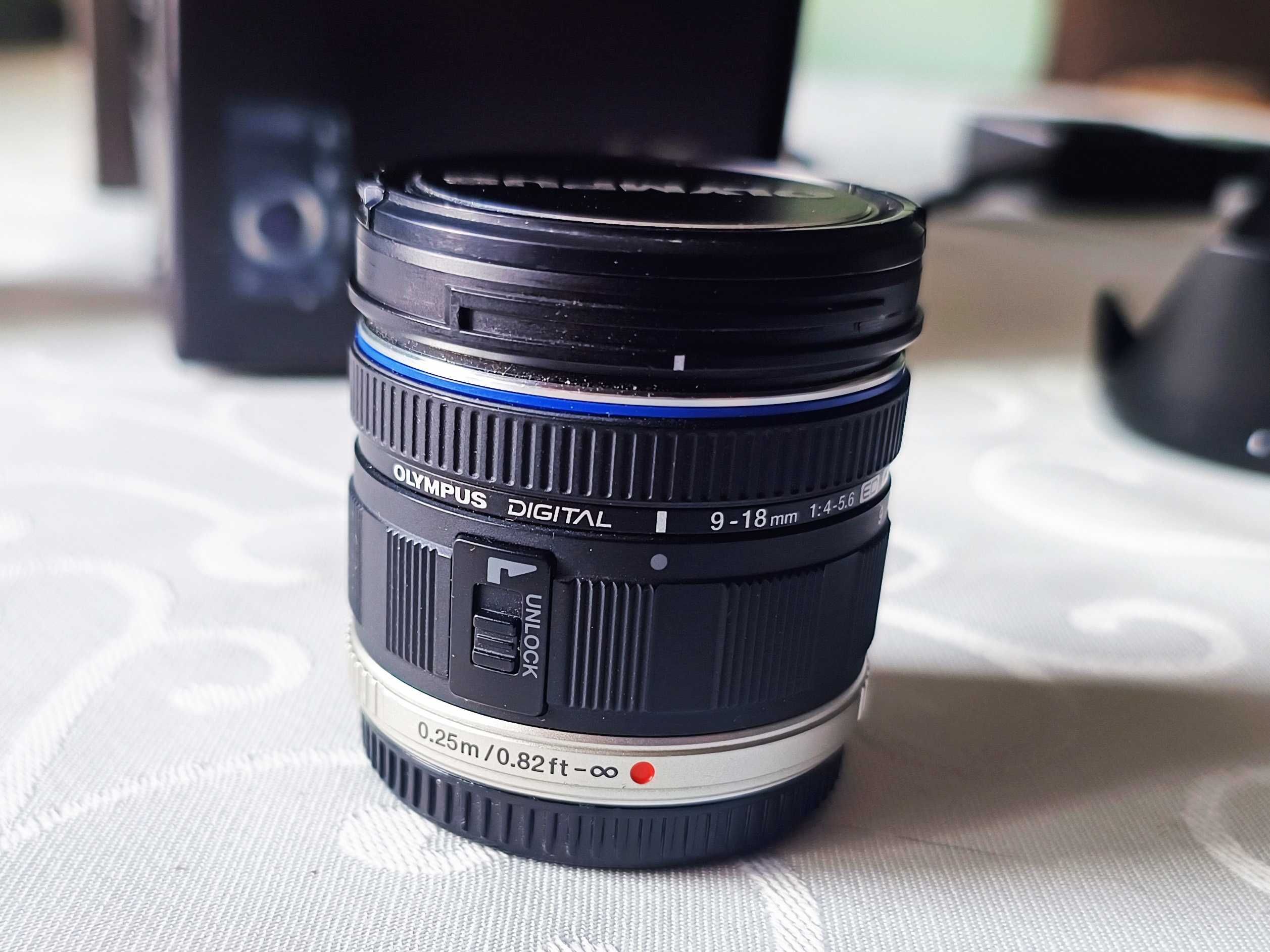 Olympus OM-D E-M1 Mark III + 4 obiektywy