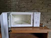 Kuchenka mikrofalowa Bauknecht MWS2820