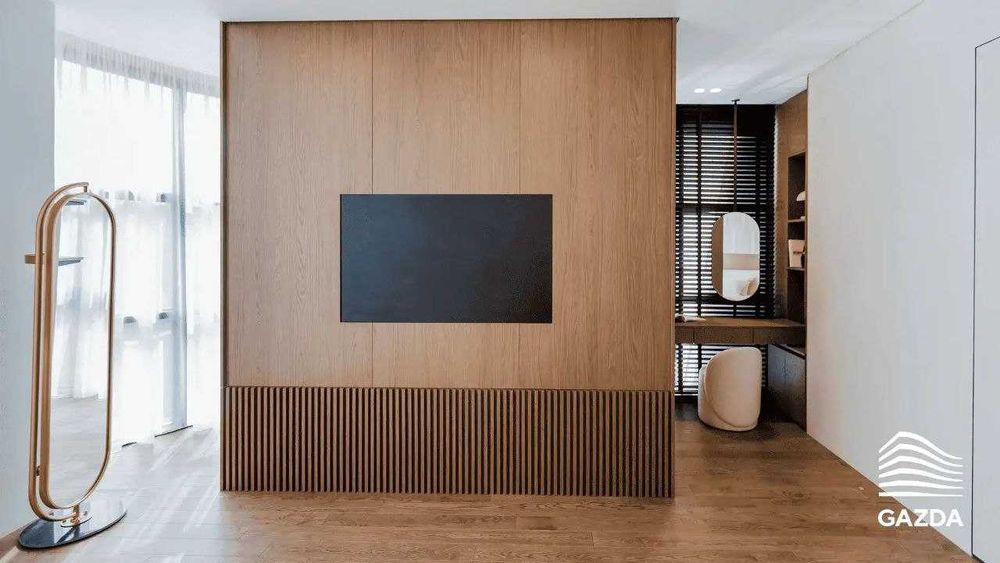 Подаж 3 кімнатної квартири. Ужгород.