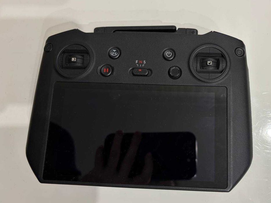 Пульт керування DJI RC Pro Enterprice та DJI RC для квадрокоптера
