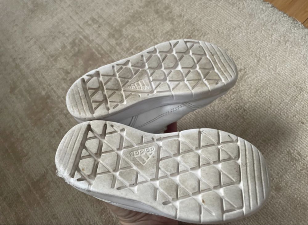 Adidas sneakersy rzepy białe święta wiosna 25 15cm altasport cf unisex