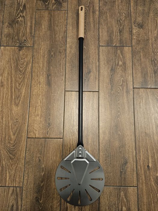 Łopata operacyjna do pizzy  stal nierdzewna 7"