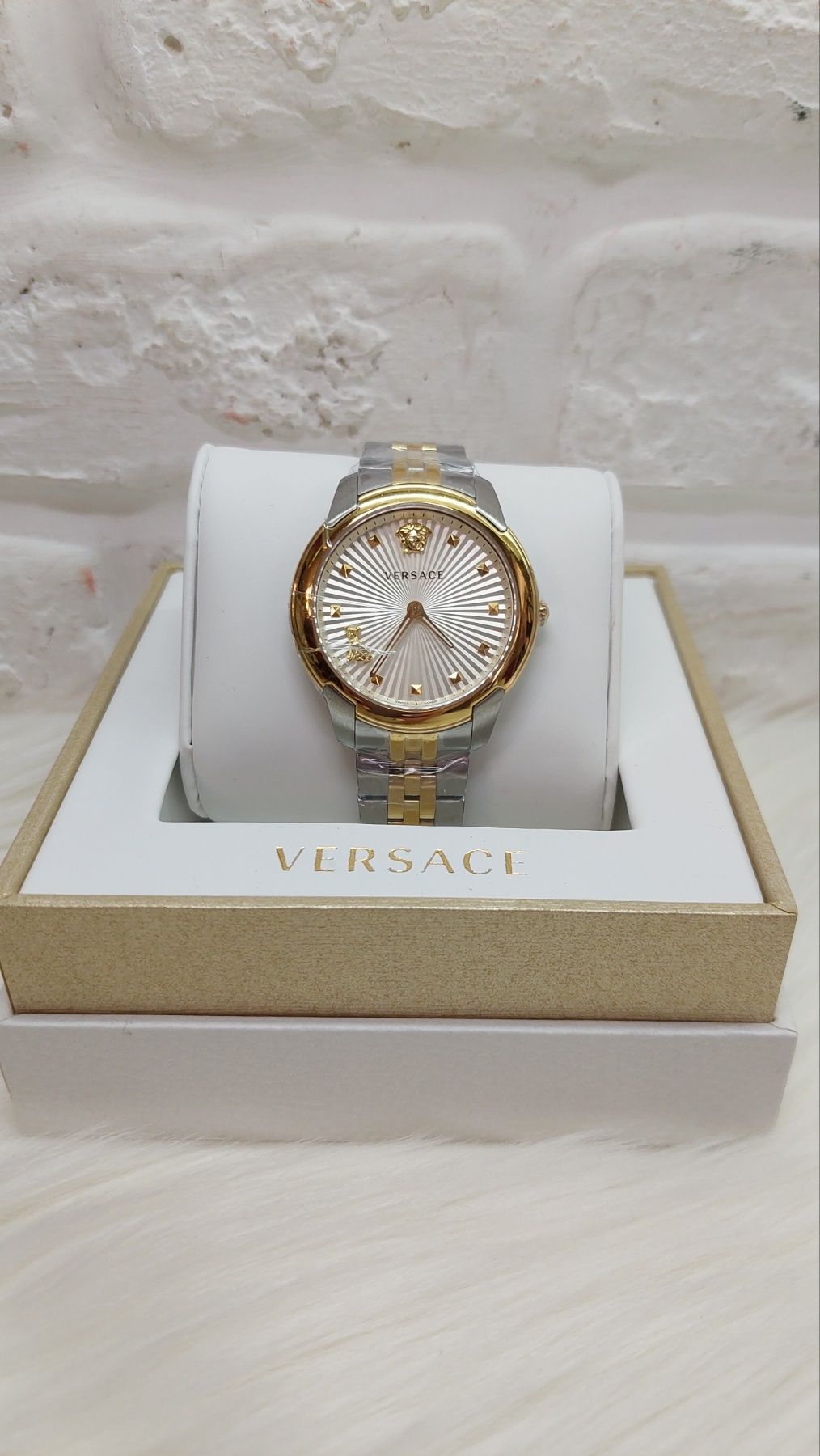 Годинник часы Versace VLR00519 оригінал