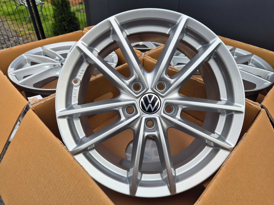 Felgi 17 do VW Passat B6 B7 B8 Golf 6 7 8 T-Roc Caddy Touran Jetta