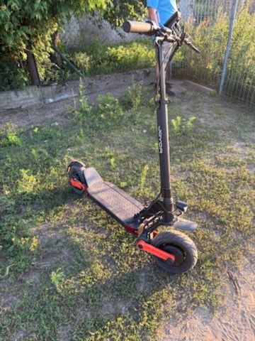 hulajnogę elektryczna joyor s8-s 1801km świeżo po serwisie