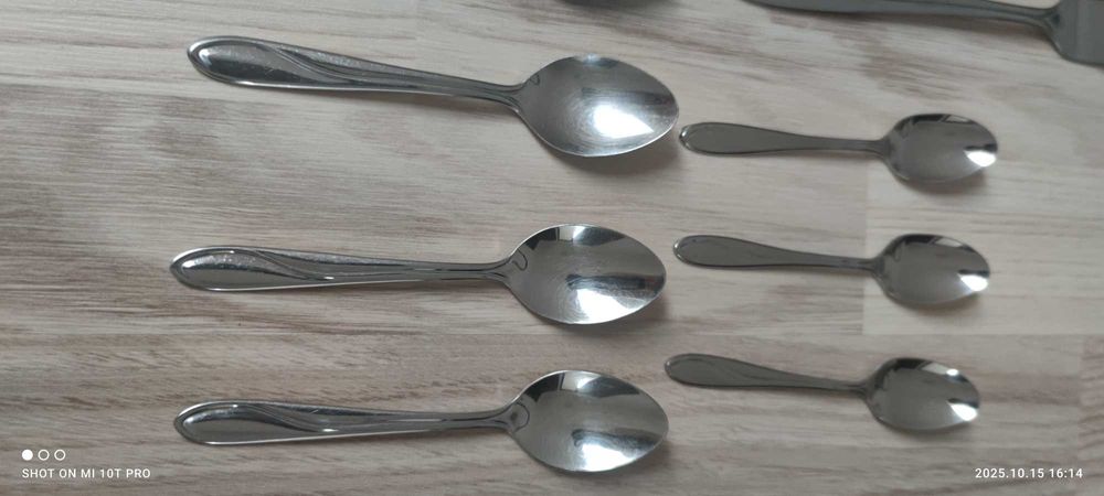 Sprzedam tanio sztućce  Amefa   + różne  razem 50 elementów