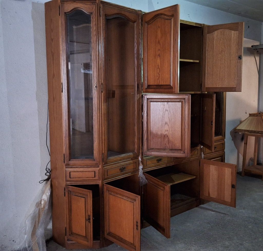 Armário de Canto em Madeira Maciça com Portas de Vidro