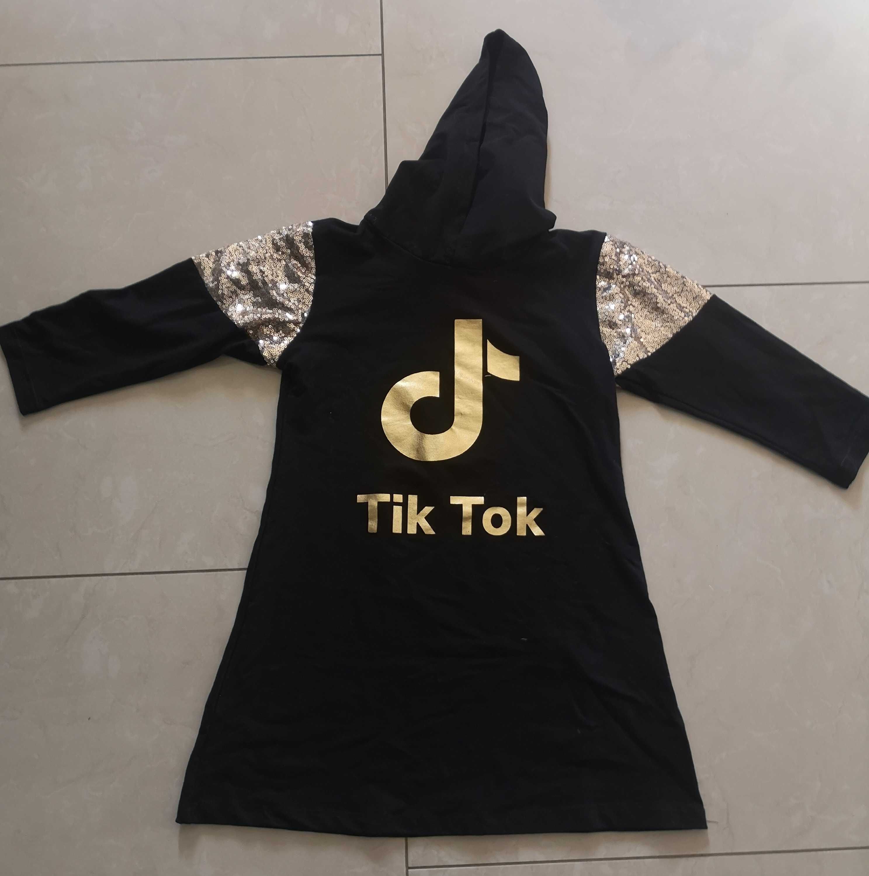 Czarna dłuższa bluza tik tok cekiny 134