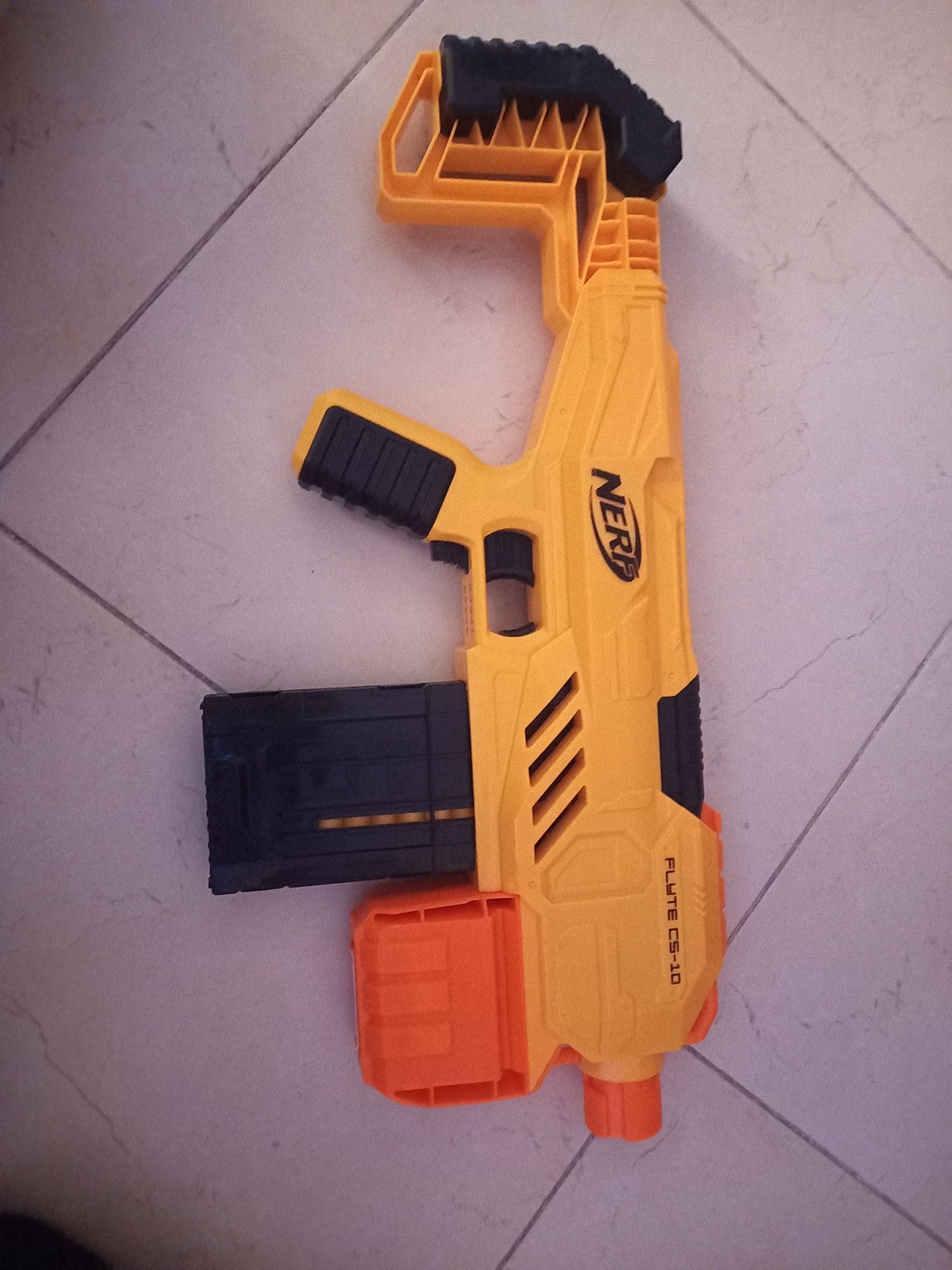 NERF- alpha strike flyte cs-10