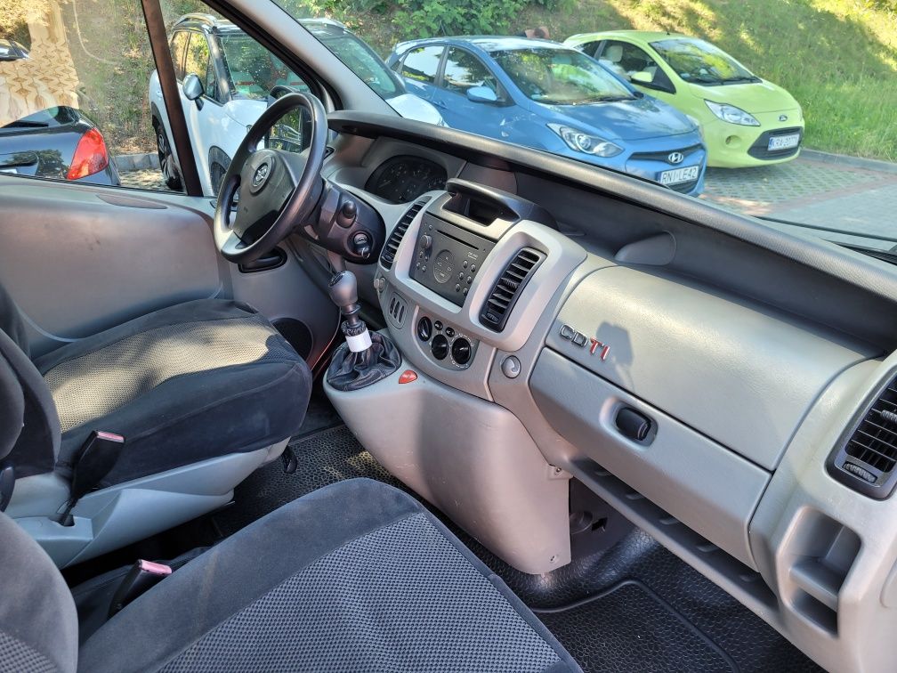 Opel Vivaro 1.9 CDTI 82KM Trafić