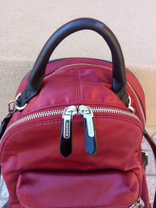 Mochila vermelha Parfois grande espaçosa alças