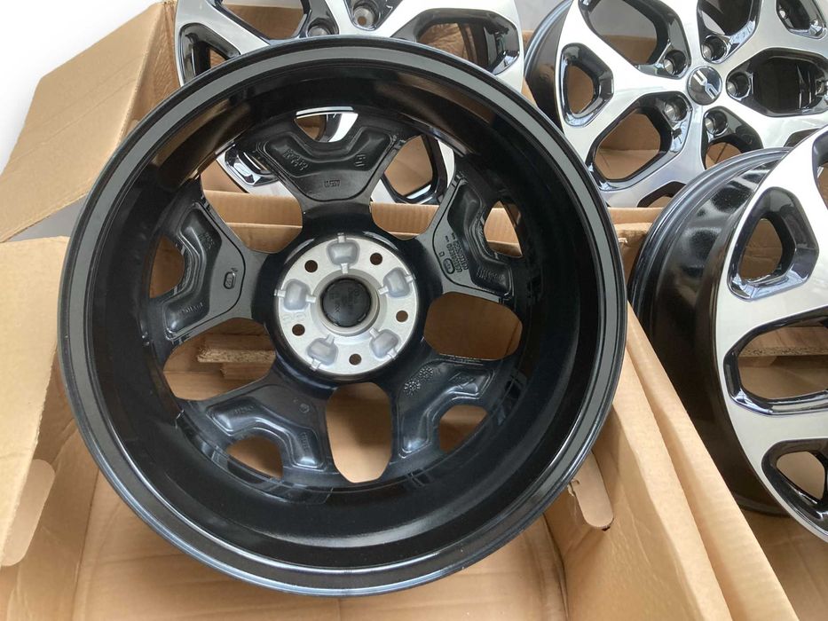 Felgi ALUMINIOWE 17 Dacia Duster