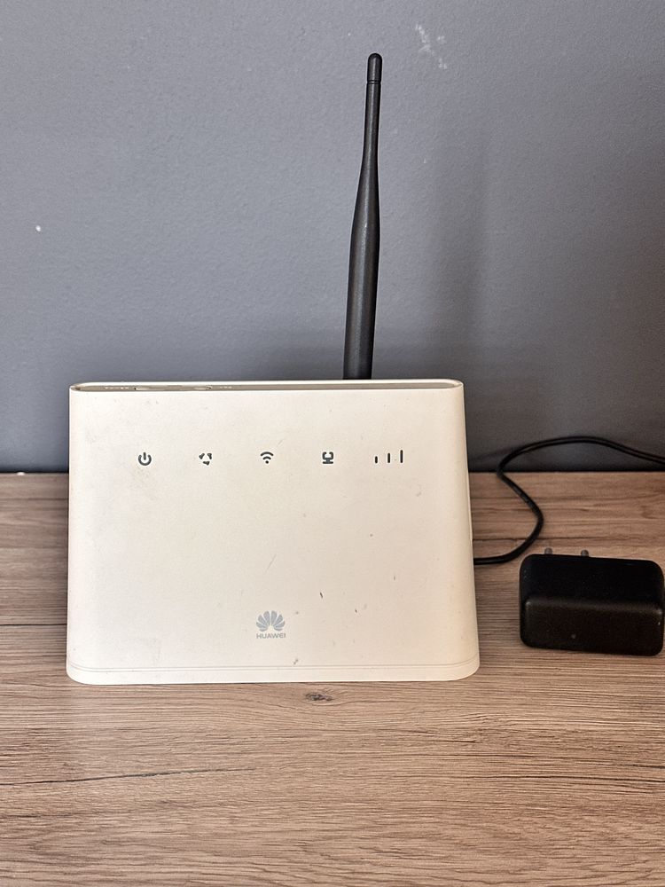 Router huawei B311-221