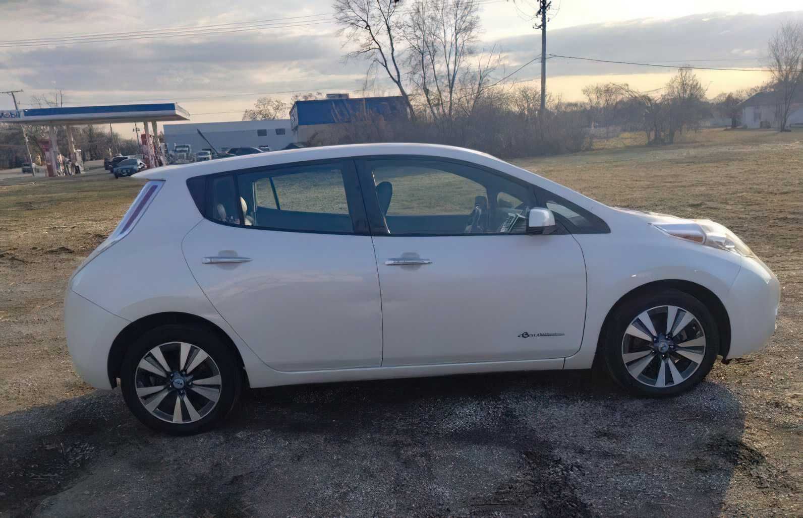 Nissan Leaf 2013 SL