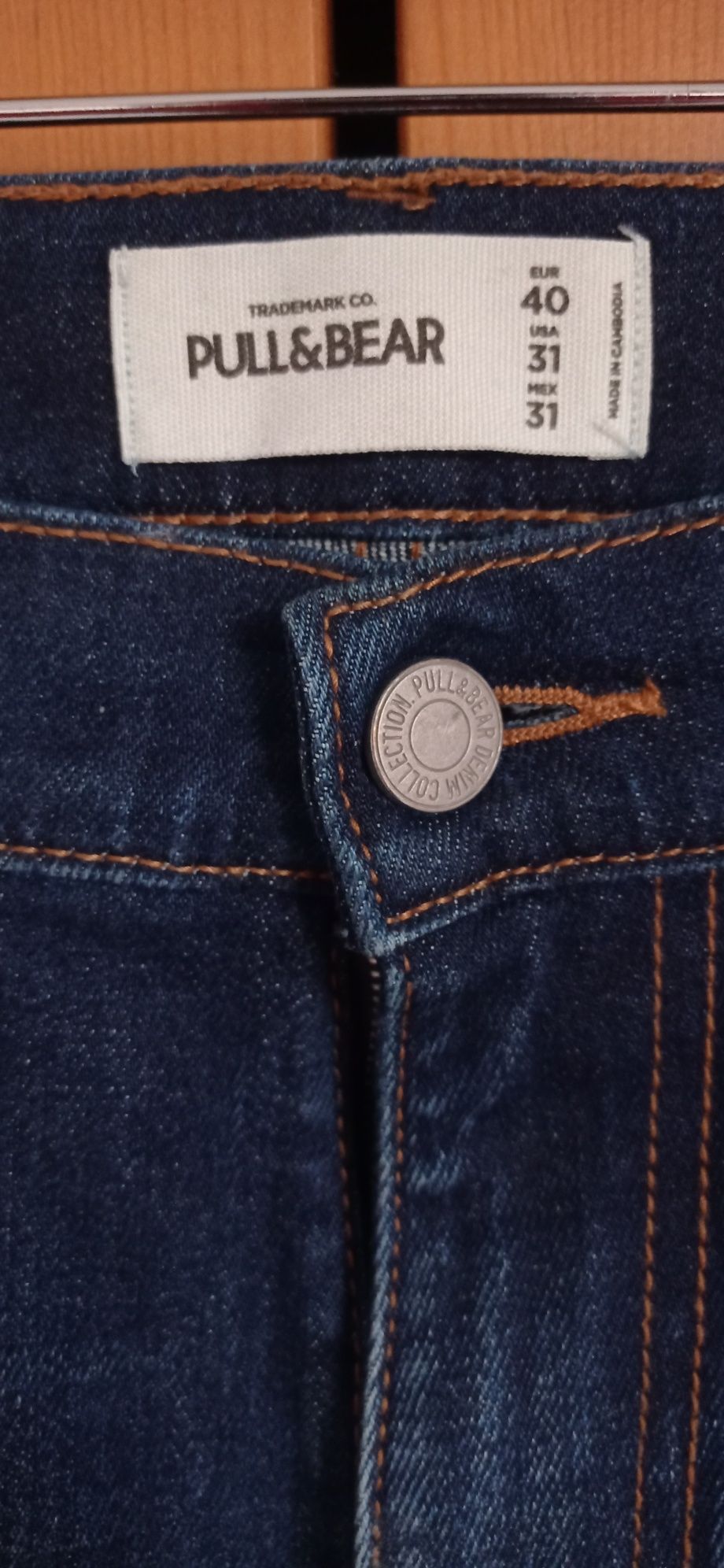Jeansy Pull and Bear nowe i oryginalne z elastanem za 1/3 ceny rozm.31