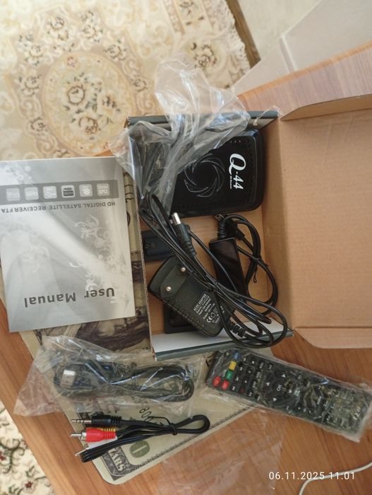 Супутниковий ресівер HD Digital Receiver Qsat Q-44