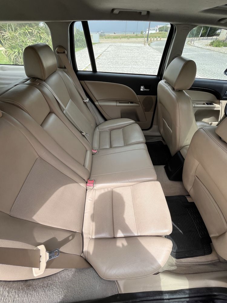 Ford Mondeo Automático