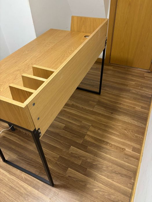 Secretária Kinda Home